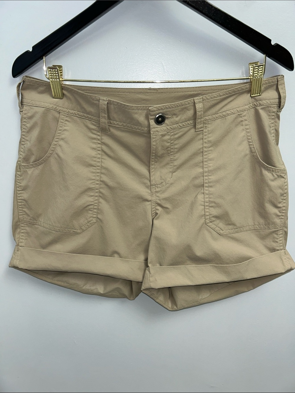 The North Face Women's Tan Roll-Cuff Hiking Shorts Gorpcore Outdoor